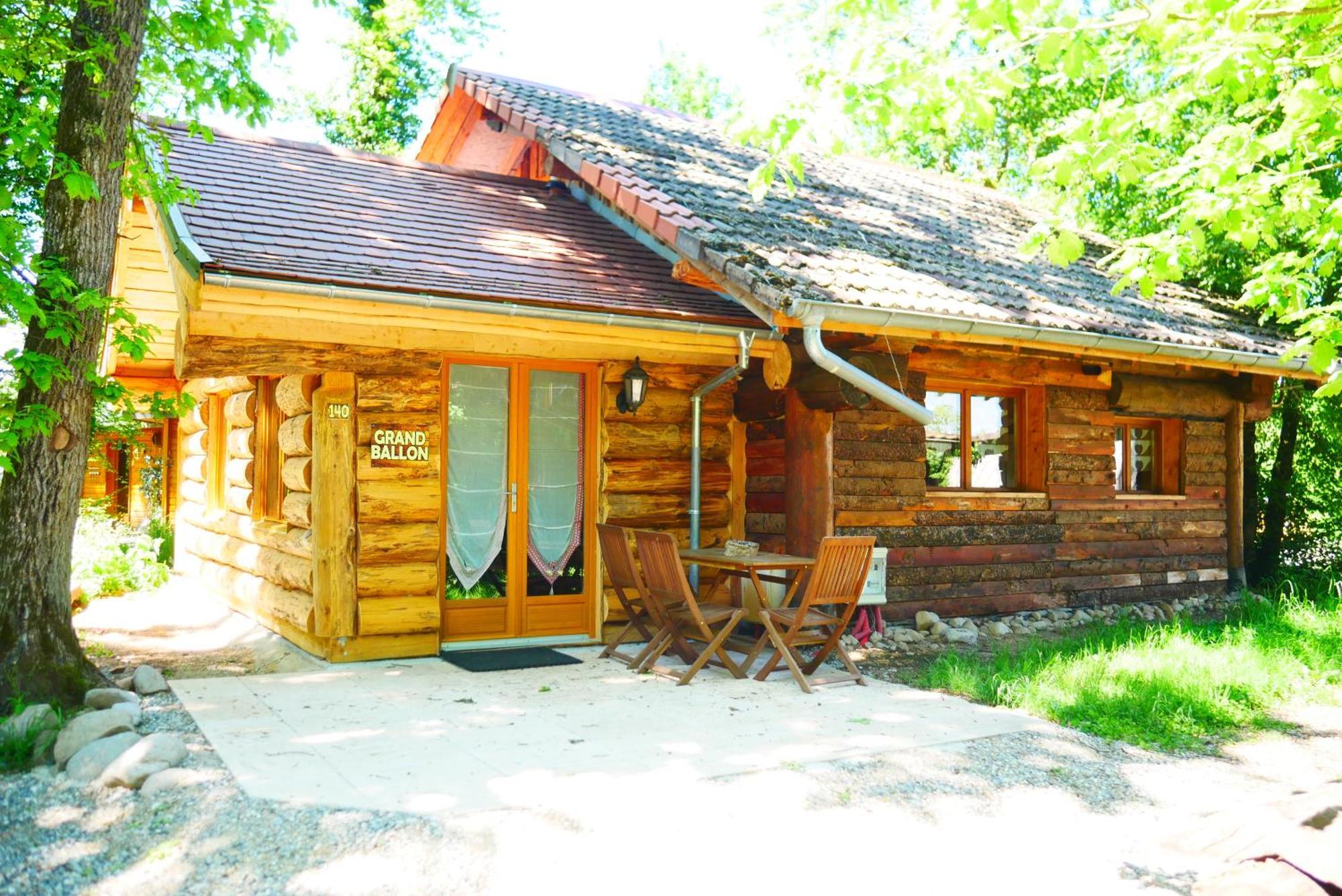 Camping Alsace Les Castors Burnhaupt-le-Haut Exterior photo